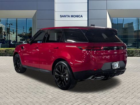 New 2025 Land Rover Range Rover Sport SE image 9