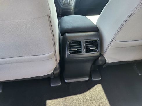 Used 2016 Honda CR-V EX image 29