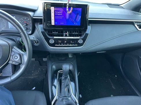 Used 2024 Toyota Corolla SE w/ SE Premium Package image 13