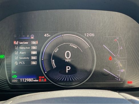 Used 2019 Lexus UX 250h image 21