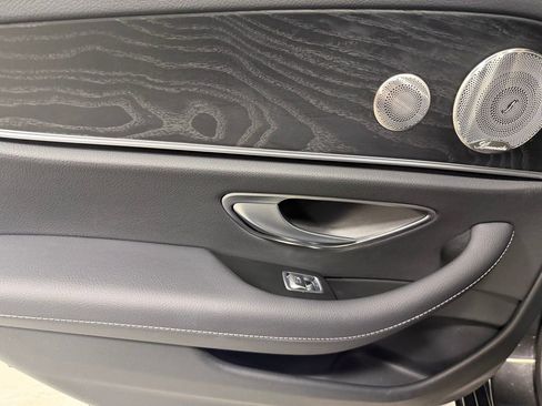 Used 2023 Mercedes-Benz E 350 4MATIC Sedan image 24