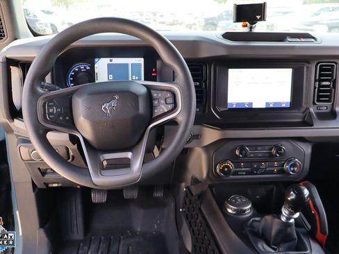 Used 2022 Ford Bronco 2-Door AWD/4WD image 18