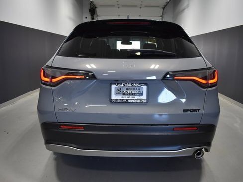 Used 2025 Honda HR-V Sport image 9