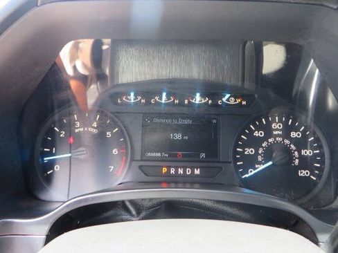 Used 2018 Ford F150 XL w/ Equipment Group 101A Mid RWD image 15