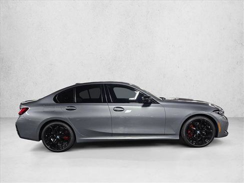 New 2026 BMW 330i xDrive Sedan w/ M Sport Package AWD/4WD image 4