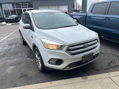 Used 2017 Ford Escape SE