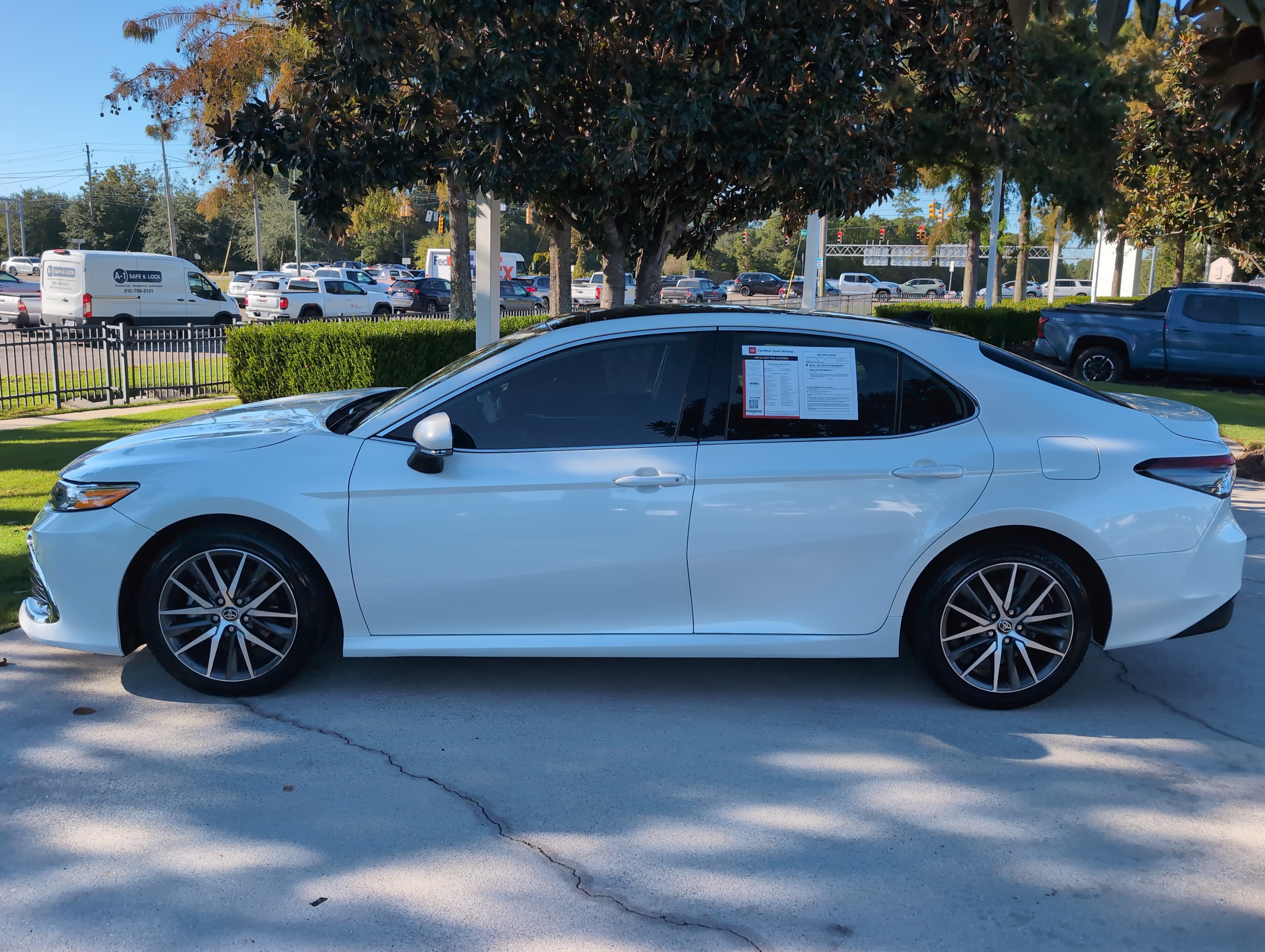 Certified 2023 Toyota Camry XLE w/ Navigation Package FWD image 7