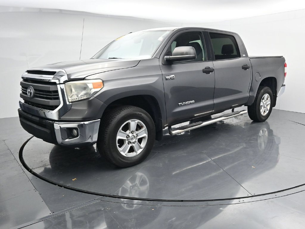 Used 2014 Toyota Tundra SR5 w/ SR5 Upgrade Package AWD/4WD image 4