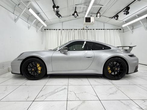 Certified 2025 Porsche 911 Carrera 4 GTS AWD/4WD image 15