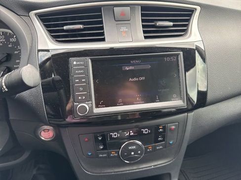 Used 2019 Nissan Sentra SV w/ Special Edition Package FWD image 15