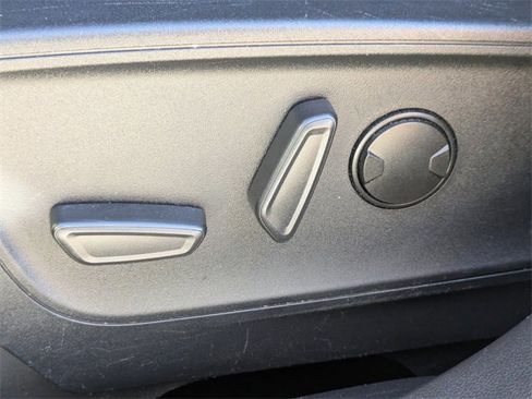 Used 2024 Ford Escape Active image 22