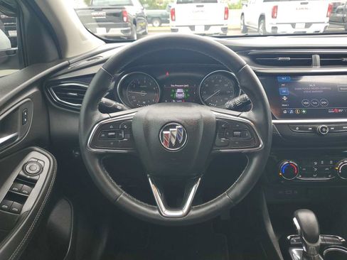 Used 2023 Buick Encore GX Preferred w/ Cold Weather Comfort Package FWD image 15
