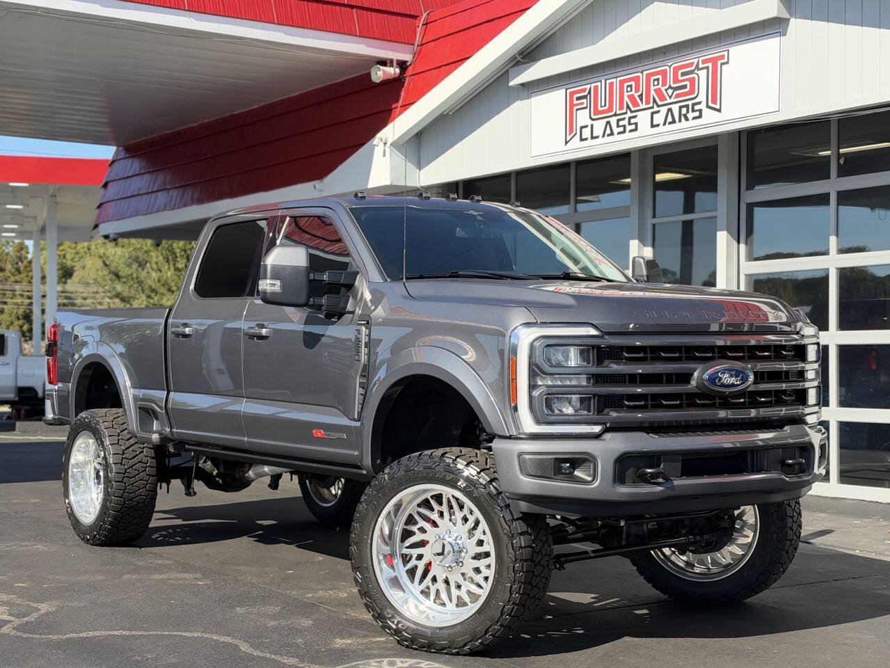 Used 2023 Ford F250 Lariat AWD/4WD image 1