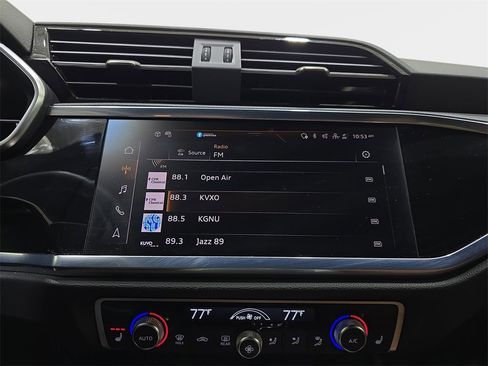 Used 2025 Audi Q3 2.0T Premium Plus w/ Premium Plus Package image 22