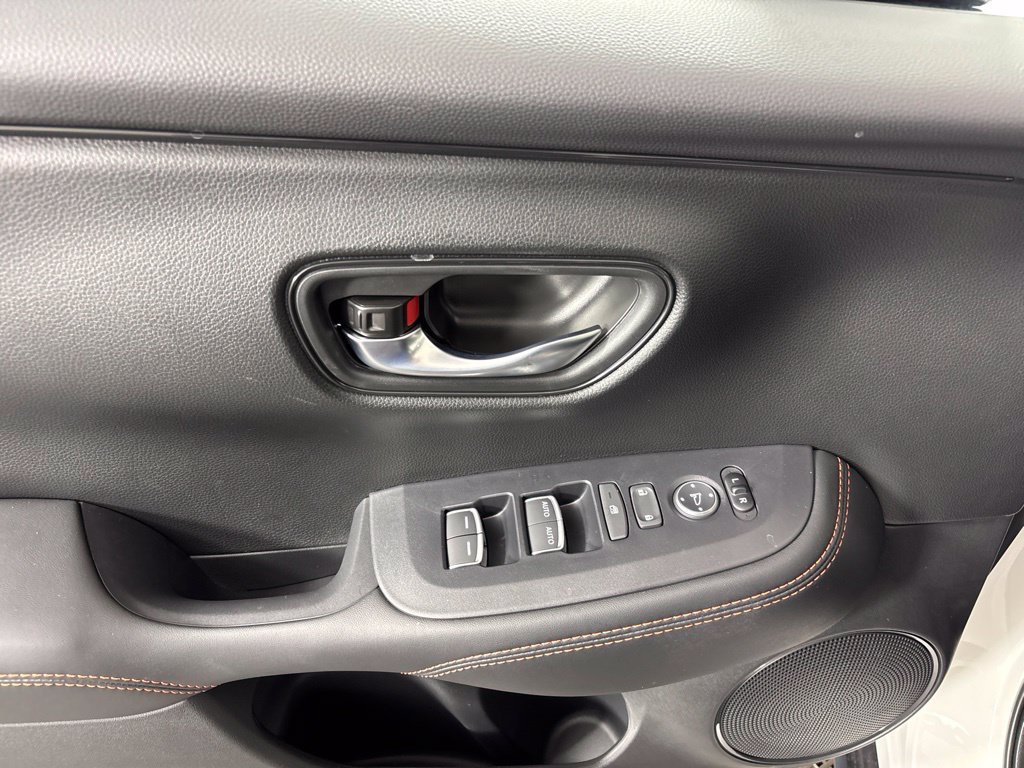 Used 2027 Honda HR-V Sport image 26