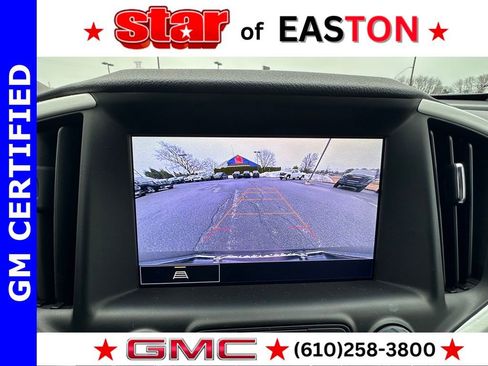 Certified 2023 GMC Terrain SLT w/ Infotainment Package II image 29