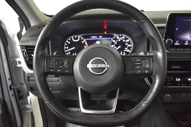 Used 2022 Nissan Rogue SV w/ SV Premium Package AWD/4WD image 15