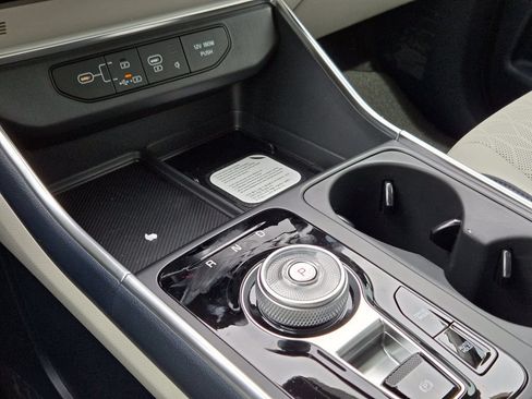 New 2026 Kia Carnival SX FWD image 15