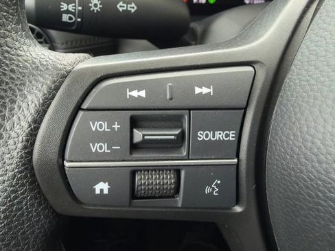 Used 2024 Honda HR-V LX image 27
