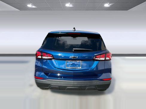 Used 2023 Chevrolet Equinox LS w/ LS Convenience Package image 9