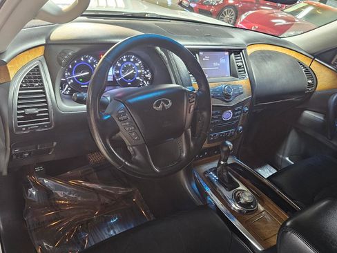 Used 2014 INFINITI QX80 4WD w/ Theater Package image 29