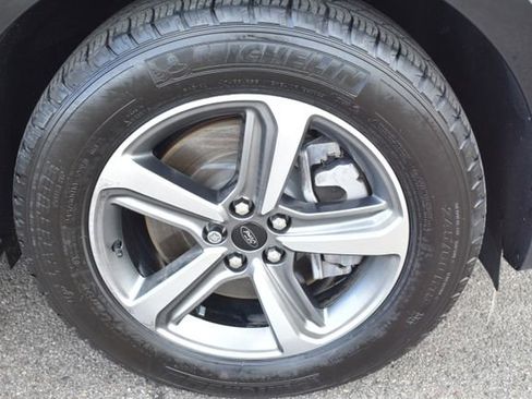 Used 2024 Ford Edge SEL w/ Convenience Package image 48