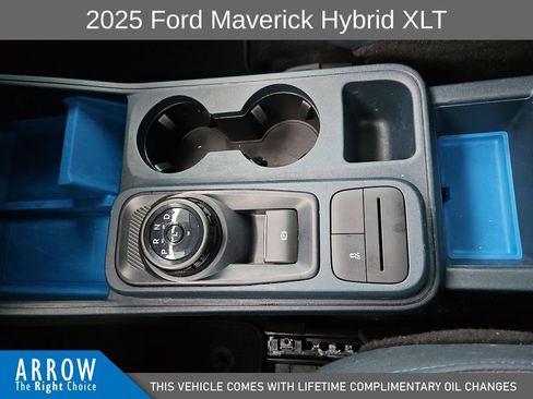 Used 2025 Ford Maverick XLT FWD image 28