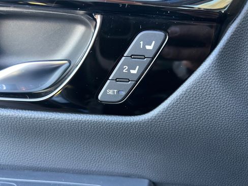 Used 2024 Honda CR-V EX-L image 28