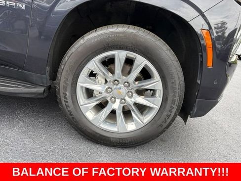 Used 2025 Chevrolet Suburban Premier AWD/4WD image 8