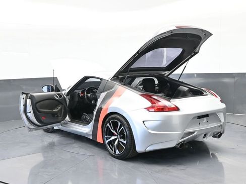 Used 2020 Nissan 370Z w/ Sport Package image 70
