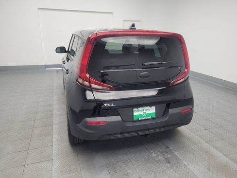 Used 2020 Kia Soul LX image 6