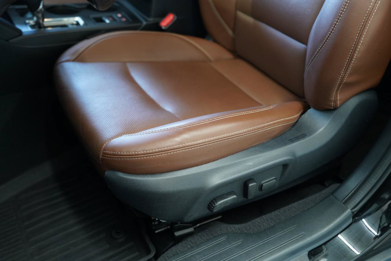 Used 2019 Subaru Outback 2.5i Touring w/ Popular Package #3A AWD/4WD image 25