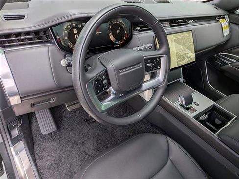 New 2026 Land Rover Range Rover SE AWD/4WD image 3
