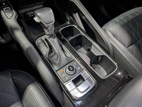 Used 2024 Kia Telluride EX X-Line AWD/4WD image 22