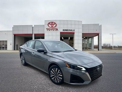 Used 2025 Nissan Altima 2.5 SV