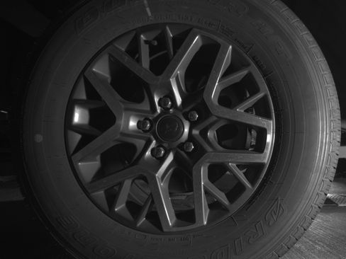 Used 2025 Jeep Wrangler Unlimited Sahara AWD/4WD image 14