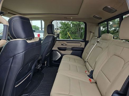 Used 2020 RAM 1500 Limited AWD/4WD image 17