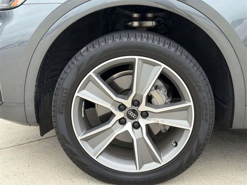 Used 2025 Audi Q5 2.0T Premium image 6