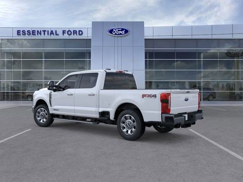 New 2026 Ford F250 4x4 Crew Cab Super Duty image 4