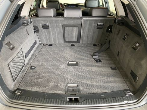 Used 2010 BMW 535i xDrive Wagon image 30