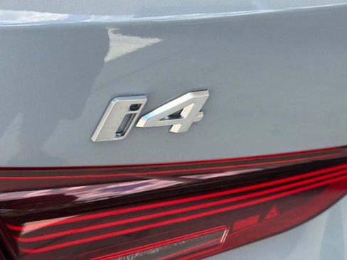 New 2026 BMW i4 eDrive40 w/ M Sport Package RWD image 31