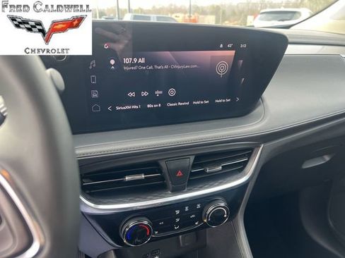 Used 2024 Buick Encore GX Sport Touring w/ Comfort Package image 13