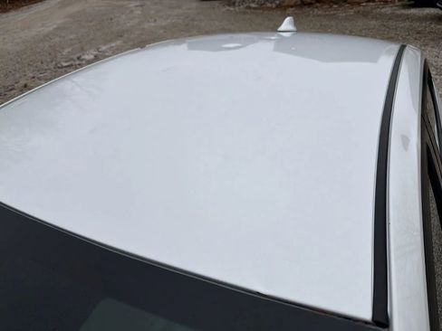 Used 2025 Nissan Versa SV image 16