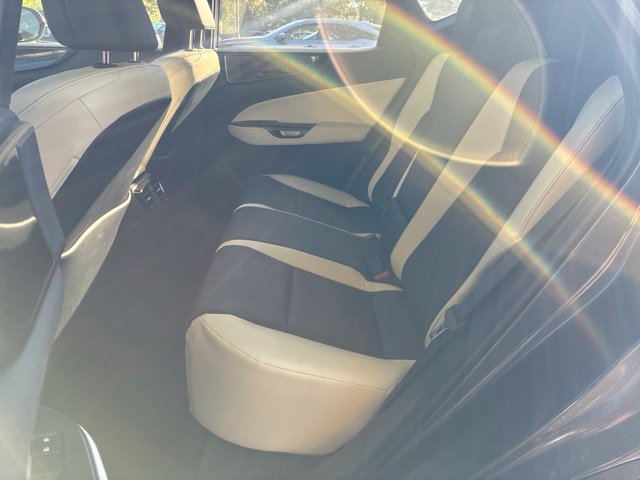 Used 2024 Lexus NX 250 FWD w/ Towing Package (2000 Lbs) image 4