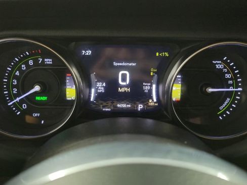 Used 2021 Jeep Wrangler Unlimited Sahara w/ Cold Weather Group AWD/4WD image 20