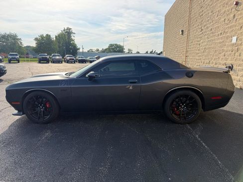 Used 2021 Dodge Challenger R/T Scat Pack w/ T/A Package RWD image 2