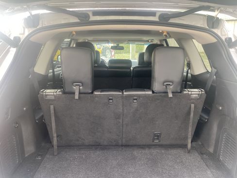 Used 2014 Nissan Pathfinder Platinum w/ Platinum Premium Package image 28