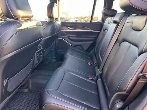 Used 2024 Jeep Grand Cherokee Limited 4xe image 12