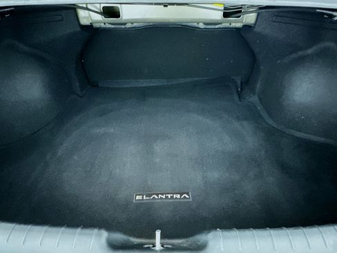 Used 2022 Hyundai Elantra SEL w/ Convenience Package image 31