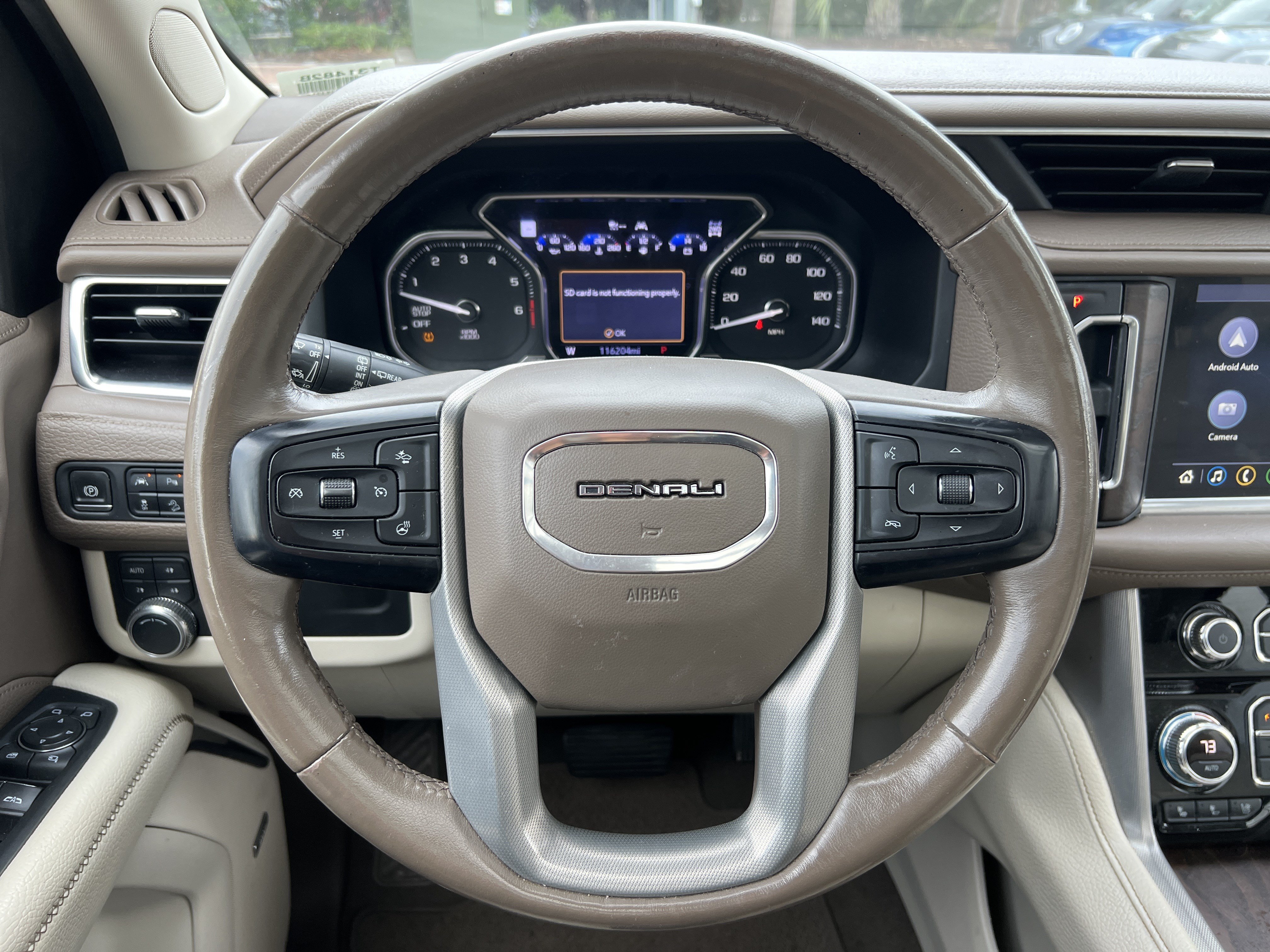 Used 2021 GMC Yukon Denali w/ Denali Premium Package AWD/4WD image 18